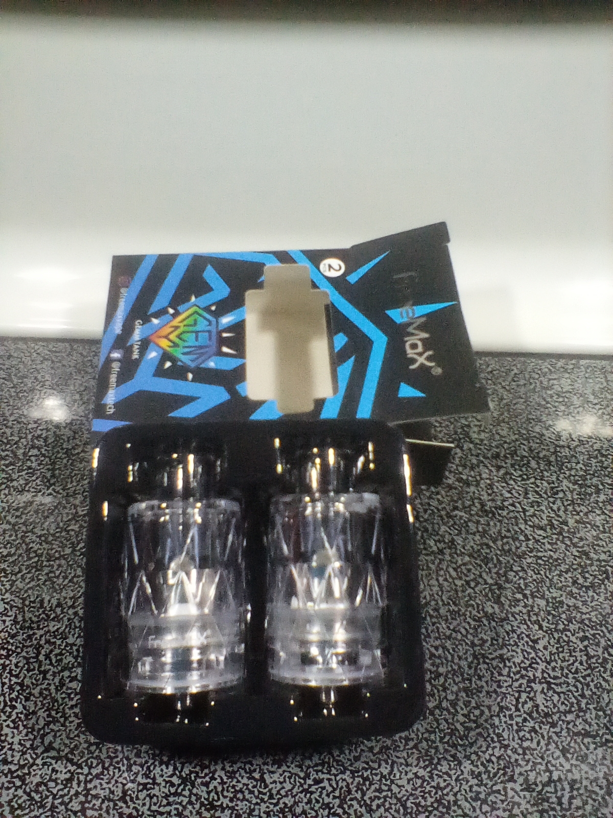 Freemax GEMM Disposable Tank 25mm 5ml/4ml Sub Ohm Vape Tank 2pcs for Freemax GEMM 80W Kit Freemax GEMM Disposable Tank 25mm 5ml/4ml Sub Ohm Vape Tank 2pcs for Freemax GEMM 80W Kit